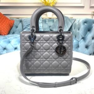 Dior - Medium Lady Dior Bag